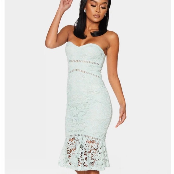 PrettyLittleThing Dresses & Skirts - Mint Lace Bandeau Frill Midi Dress